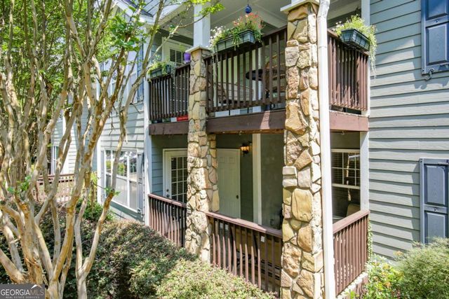 1002 Madison Lane SE, Smyrna, GA 30080