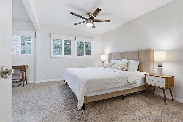 14127 Tobiasson Rd, Poway, CA 92064