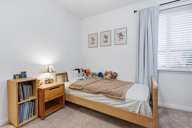 14127 Tobiasson Rd, Poway, CA 92064