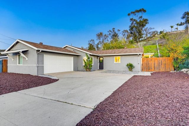 14127 Tobiasson Rd, Poway, CA 92064