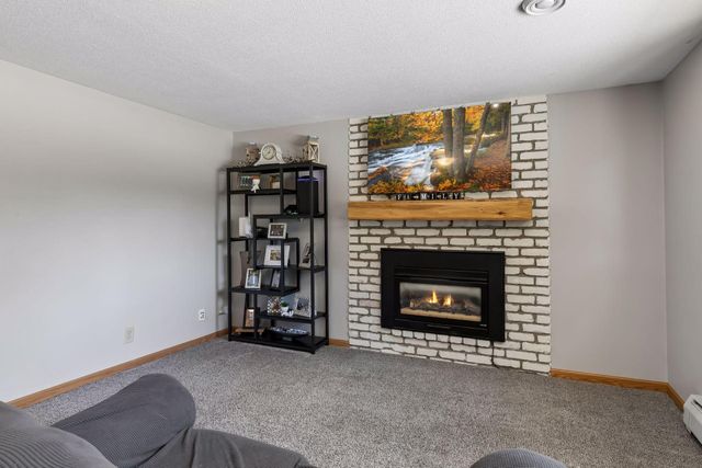 2006 River Hills Drive, Burnsville, MN 55337