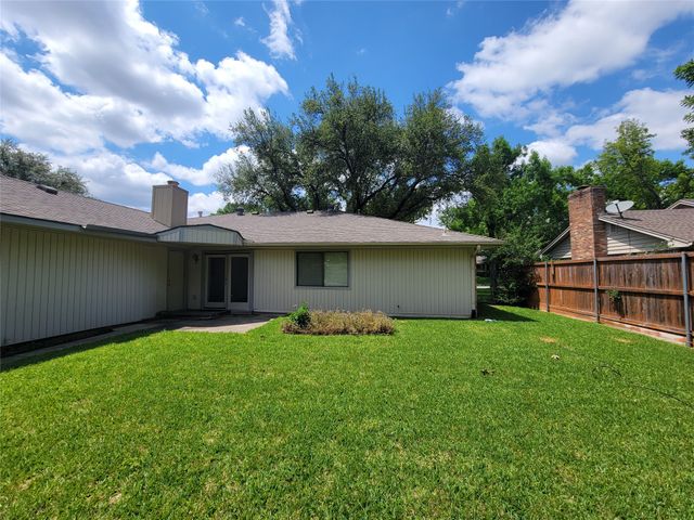 630 Country View Lane, Garland, TX 75043