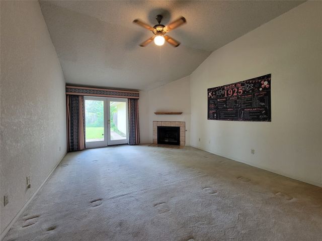 630 Country View Lane, Garland, TX 75043