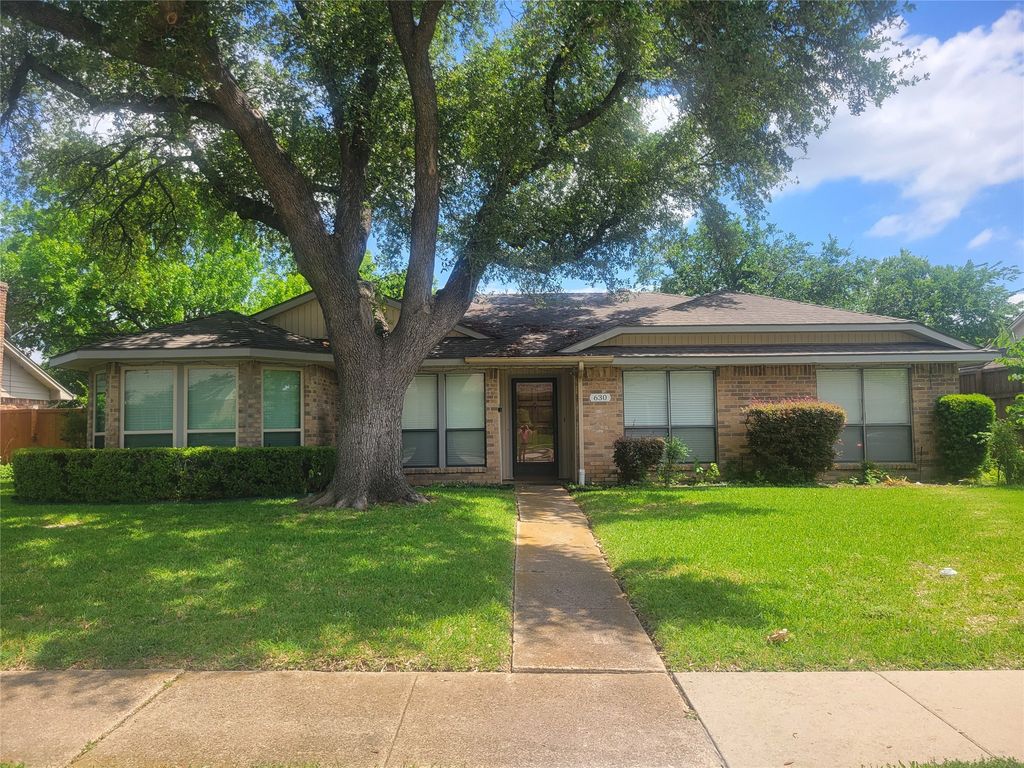 630 Country View Lane, Garland, TX 75043