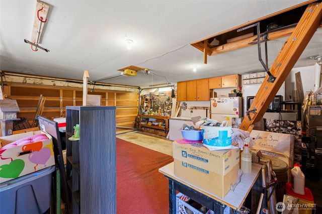 1874 Lenore Drive, Tacoma, WA 98406