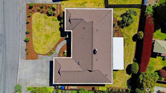 1874 Lenore Drive, Tacoma, WA 98406