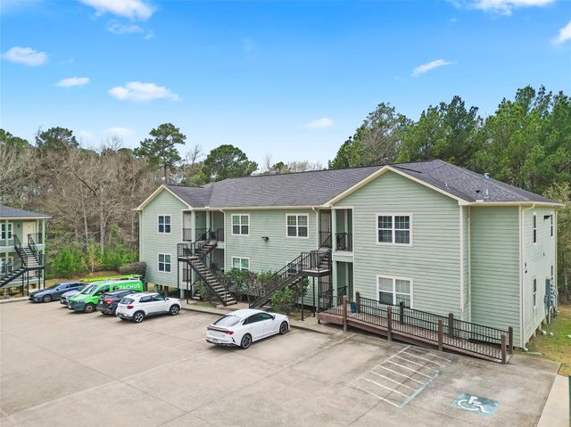 409 Beto St 5, Huntsville, TX 77340