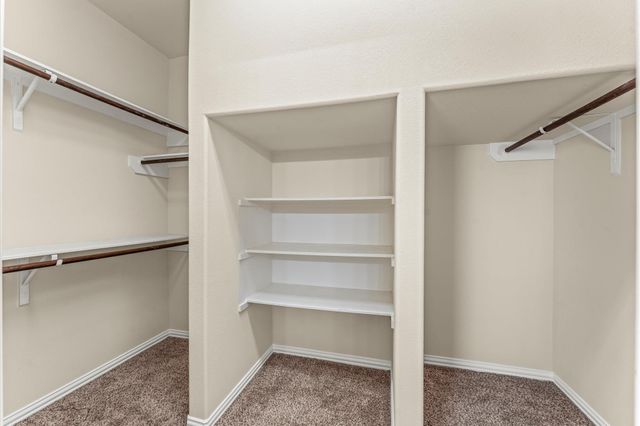 2559 Pines Pointe Drive, Katy, TX 77493