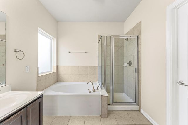 2559 Pines Pointe Drive, Katy, TX 77493