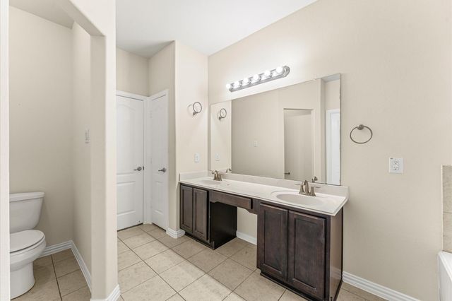 2559 Pines Pointe Drive, Katy, TX 77493