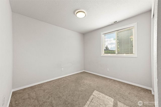 735 Hamelin Lane SE, Olympia, WA 98513