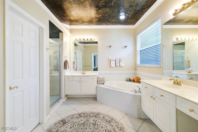 13060 Lake Meadow DR, Fort Myers, FL 33913