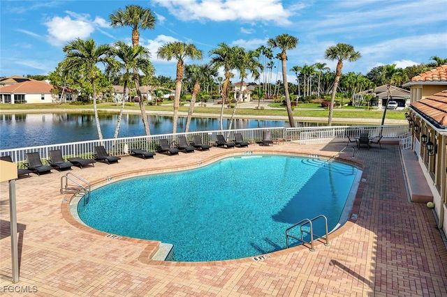 13060 Lake Meadow DR, Fort Myers, FL 33913