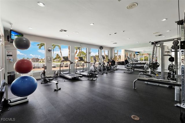 13060 Lake Meadow DR, Fort Myers, FL 33913