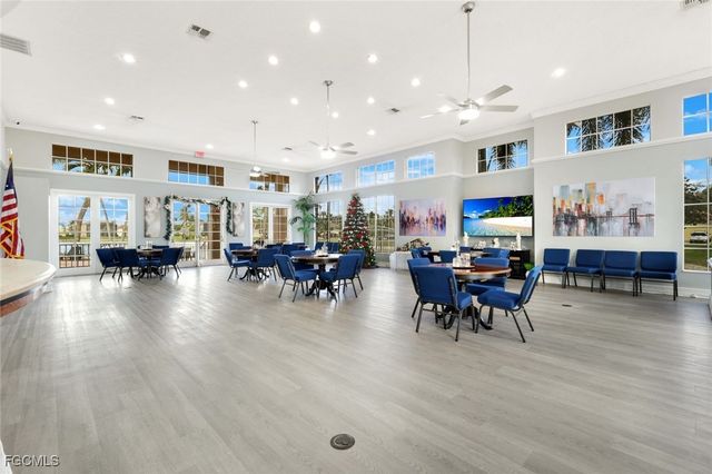 13060 Lake Meadow DR, Fort Myers, FL 33913