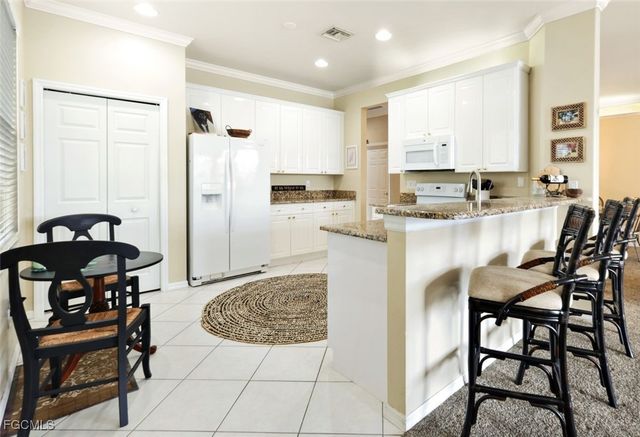 13060 Lake Meadow DR, Fort Myers, FL 33913