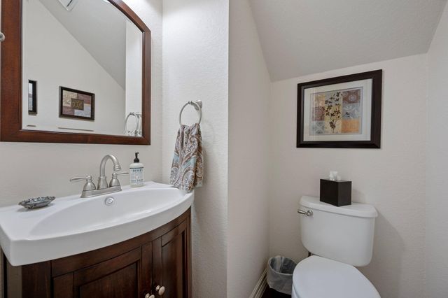 1504 Edelweiss DR, Cedar Park, TX 78613