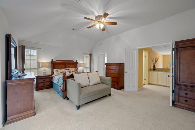 1504 Edelweiss DR, Cedar Park, TX 78613