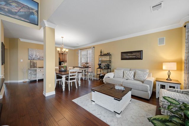 1504 Edelweiss DR, Cedar Park, TX 78613