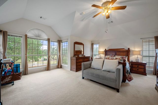 1504 Edelweiss DR, Cedar Park, TX 78613