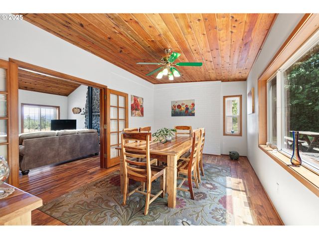 361890 HIGHWAY 58, Pleasant Hill, OR 97455