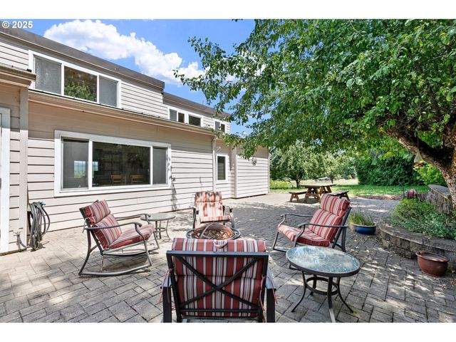 361890 HIGHWAY 58, Pleasant Hill, OR 97455