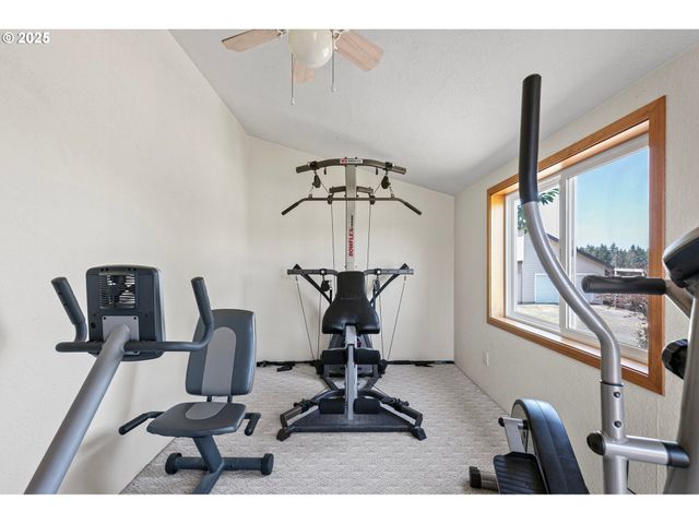 361890 HIGHWAY 58, Pleasant Hill, OR 97455