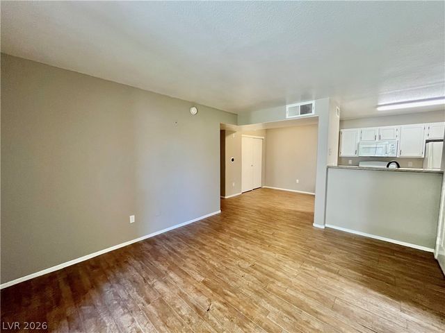 7885 West Flamingo Road 1029, Las Vegas, NV 89147