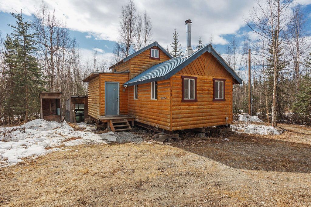 842 CAPRICORN STREET, Fairbanks, AK 99712
