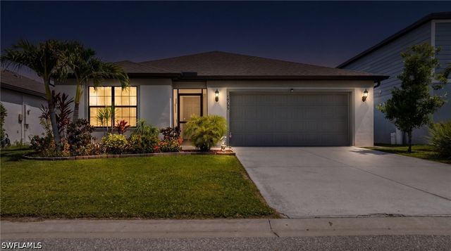 10795 Marlberry WAY, North Fort Myers, FL 33917