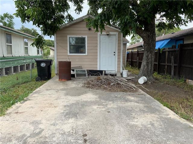 104 S Guerra Avenue, Weslaco, TX 78596