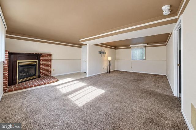 108 TRENT RD, Blackwood, NJ 08012