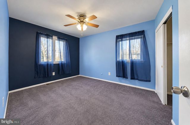 108 TRENT RD, Blackwood, NJ 08012