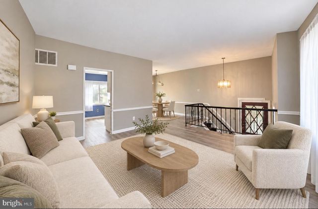 108 TRENT RD, Blackwood, NJ 08012