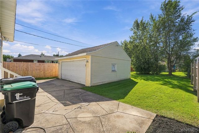 387 Oakvale Boulevard, Tonawanda, NY 14223