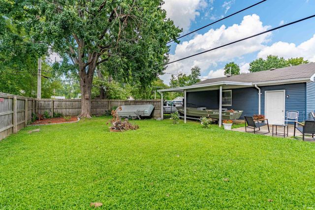1430 Waggoner Avenue, Evansville, IN 47714
