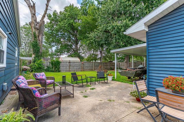 1430 Waggoner Avenue, Evansville, IN 47714