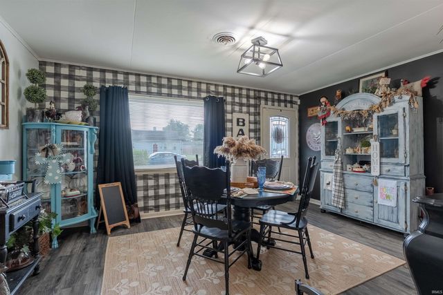 1430 Waggoner Avenue, Evansville, IN 47714