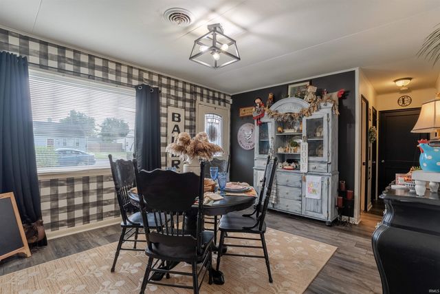 1430 Waggoner Avenue, Evansville, IN 47714