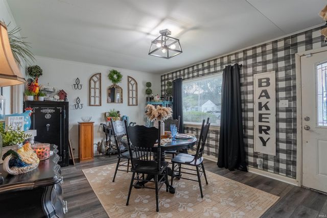1430 Waggoner Avenue, Evansville, IN 47714