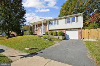 5555 NEDDLETON AVE, Woodbridge, VA 22193