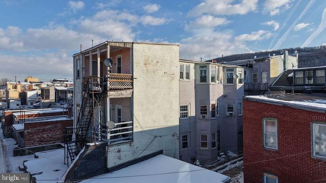 226 N 10TH ST, Reading, PA 19601