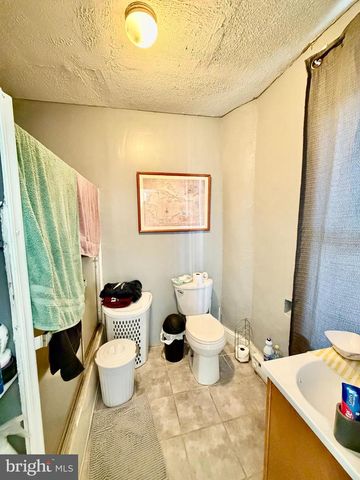 226 N 10TH ST, Reading, PA 19601