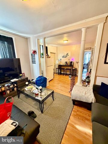 226 N 10TH ST, Reading, PA 19601