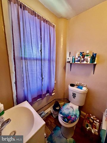 226 N 10TH ST, Reading, PA 19601
