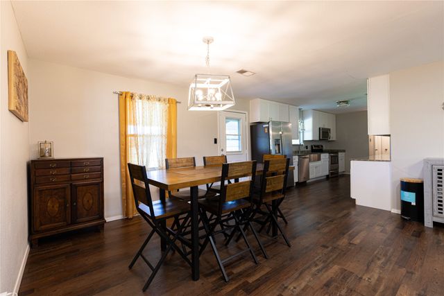 958 State Highway 24, Campbell, TX 75422