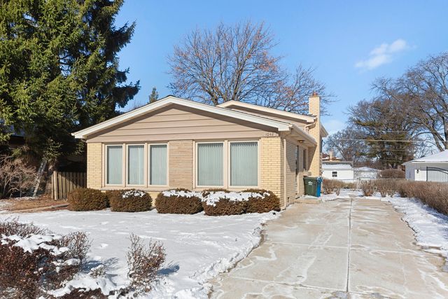 1042 W Central Road, Mount Prospect, IL 60056
