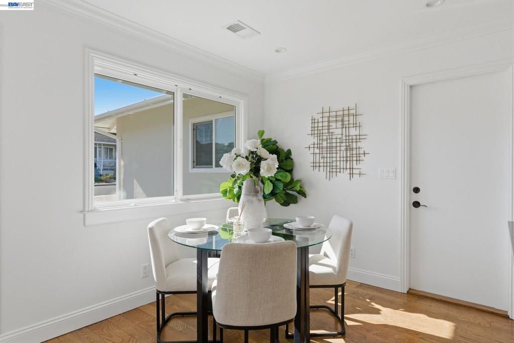 Image 12 of property listing at 12 Jacinto Lane, South San Francisco, CA 94080