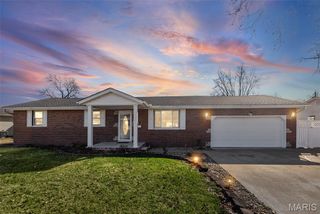 437 S Walnut Street, Bethalto, IL 62010