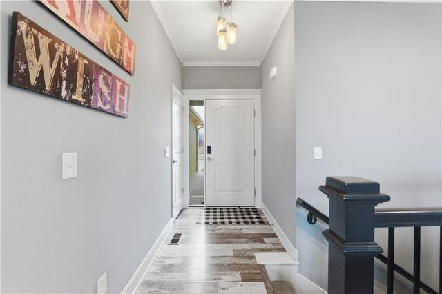 27805 S Walker Road, Harrisonville, MO 64701